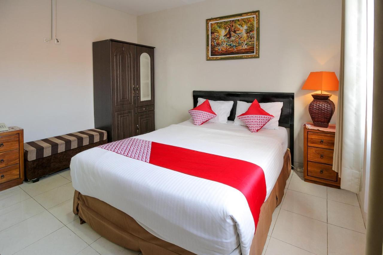 Oyo 734 Tuban Torres Accomodation Kuta Lombok Extérieur photo
