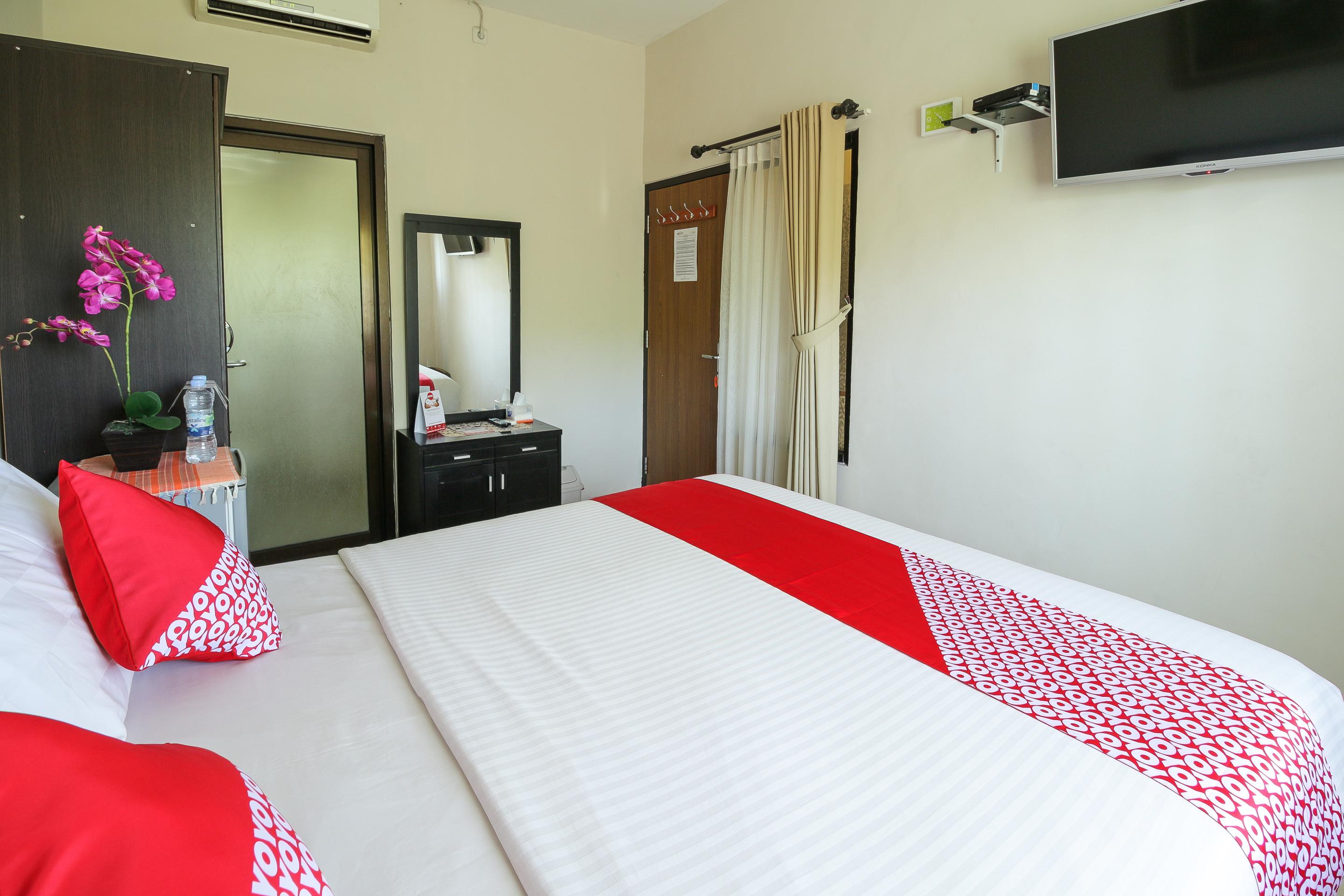Oyo 734 Tuban Torres Accomodation Kuta Lombok Extérieur photo