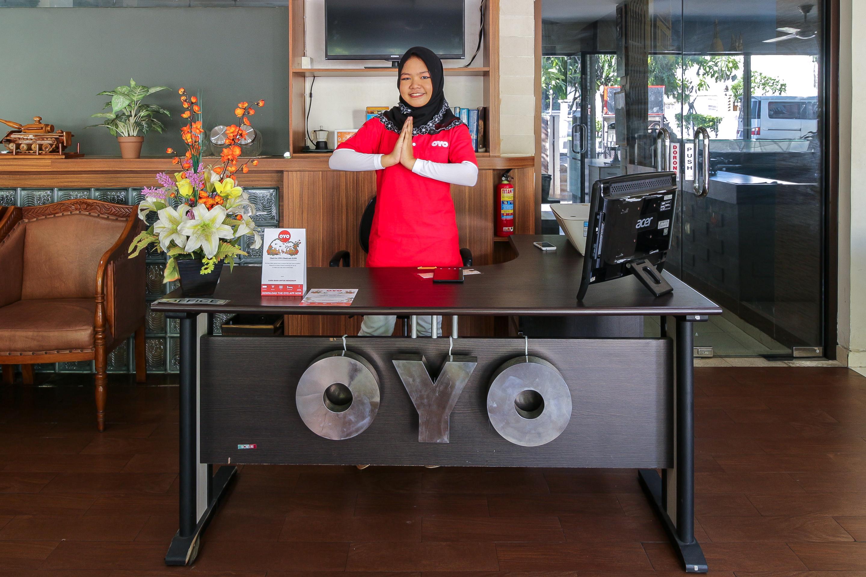 Oyo 734 Tuban Torres Accomodation Kuta Lombok Extérieur photo