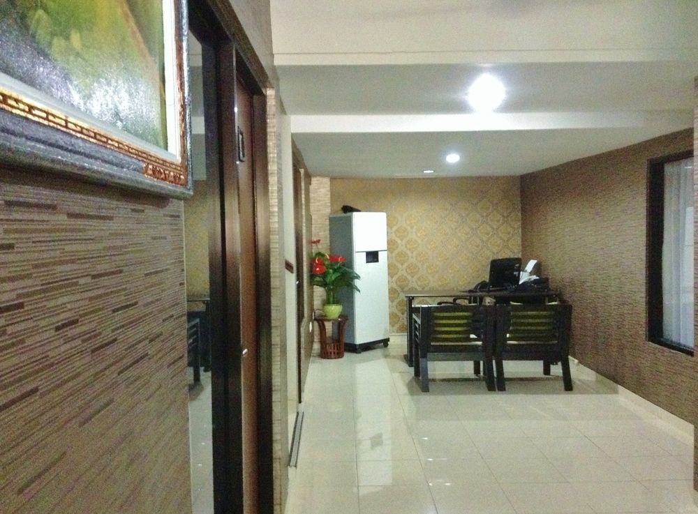Oyo 734 Tuban Torres Accomodation Kuta Lombok Extérieur photo