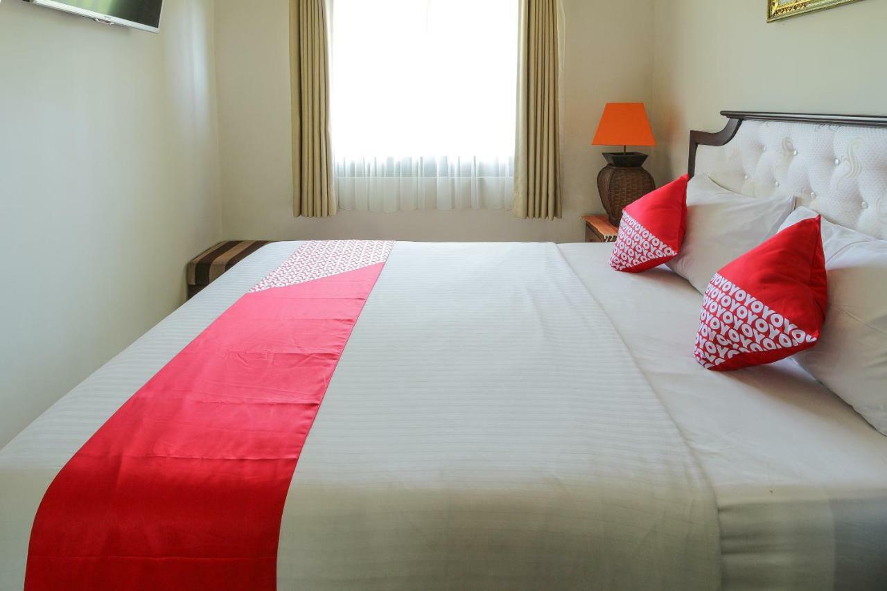 Oyo 734 Tuban Torres Accomodation Kuta Lombok Extérieur photo